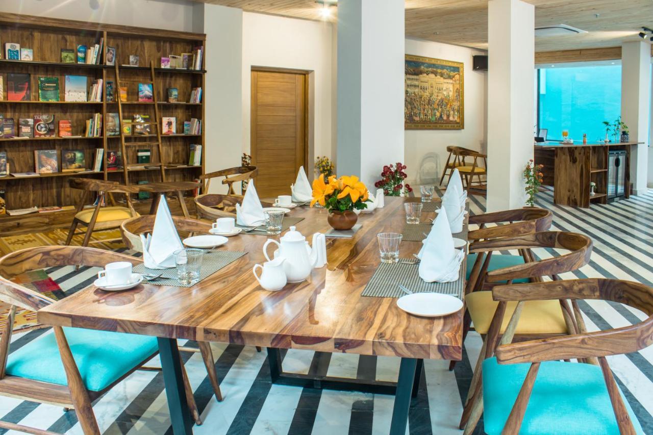 Brij Nest Suites Jaipur Buitenkant foto